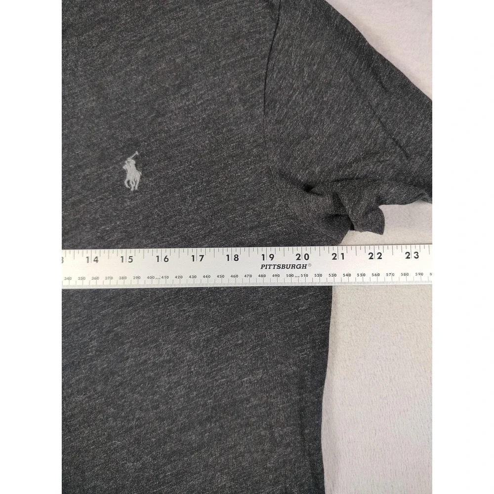 Polo Ralph Lauren Shirt‎ Mens Medium Gray V Neck Pony Preppy Tee Casual Jersey